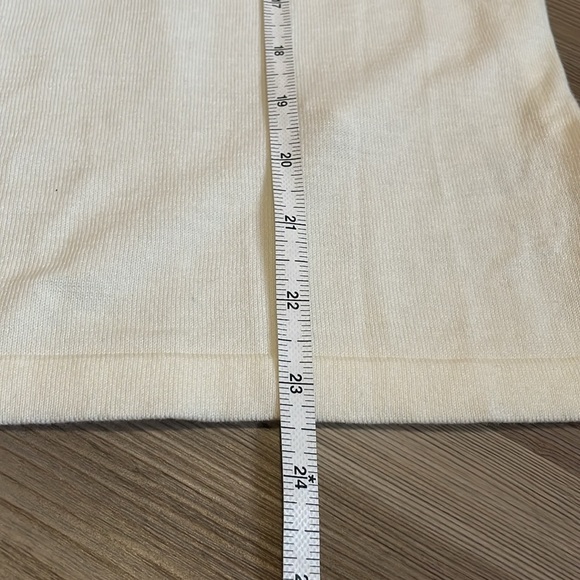 RSVP By Talbots Lightweight Sweater Pearl-Embellished collar Cream Women’s S NEW - Picture 8 of 13